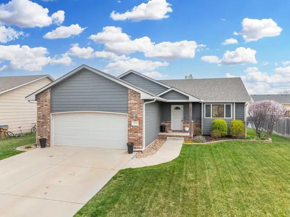 510 E Allison Dr, Cheney, KS 67025