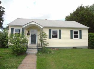 202 Castlewood Rd, Portsmouth, VA 23702