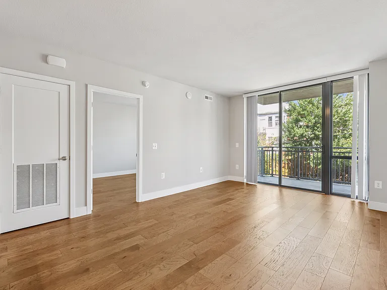 50 Florida Ave NE #3 — Photo 8