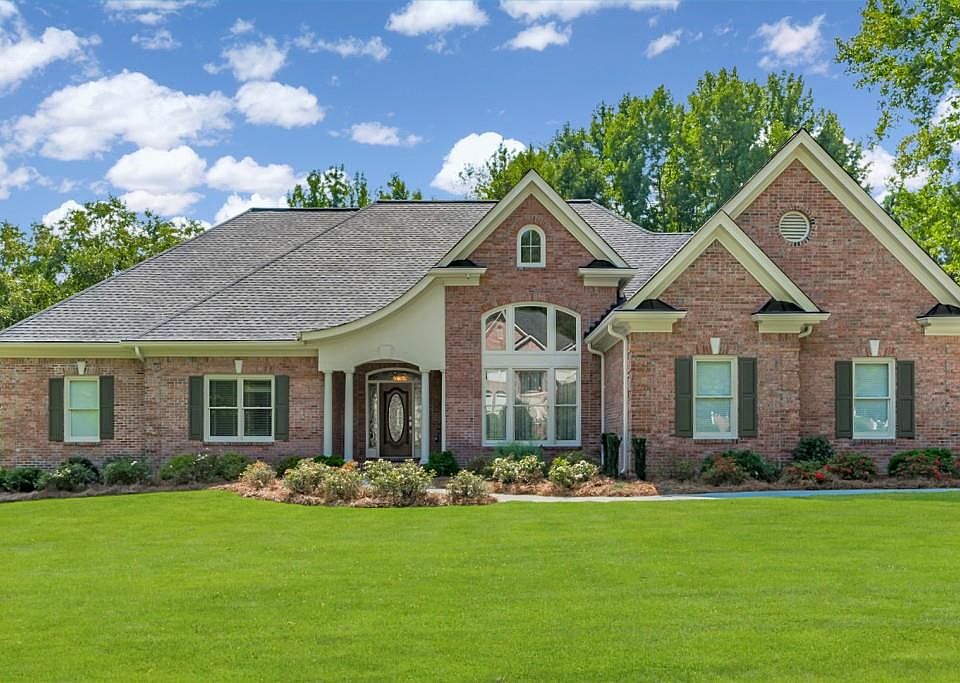 1st image of 1402 Stratford Hall Ct