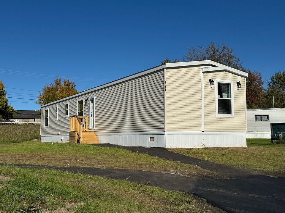 1st image of 1017 Cloister Ct