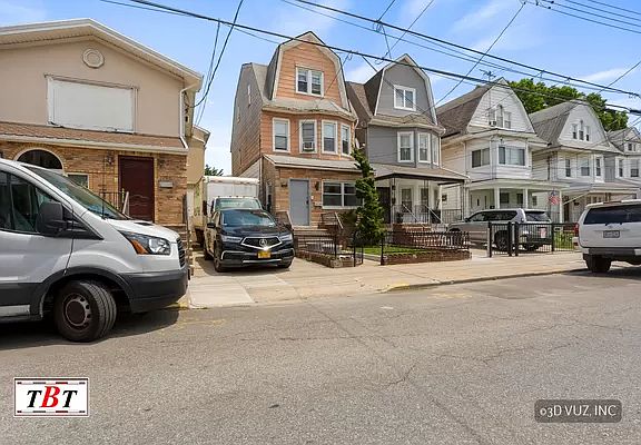 2nd image of 2297 E 14th St