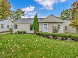1400 Orchard Heights Dr, Mayfield Heights, OH 44124