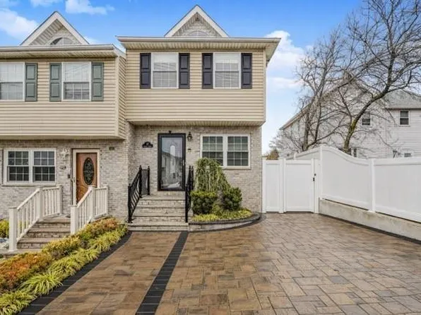 47 Garden St, Staten Island, NY 10314