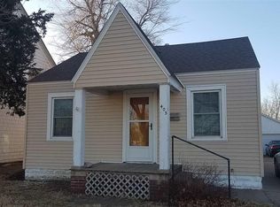 405 W 15th Ave, Hutchinson, KS 67501