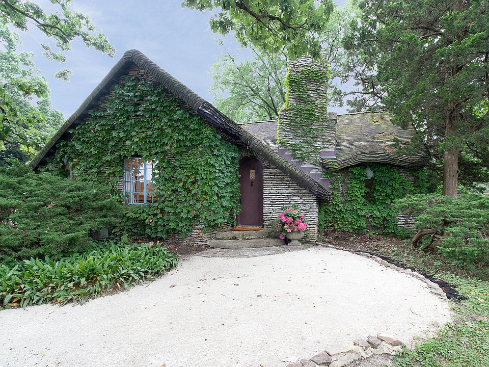 701 E 7th St, Lockport, IL 60441 Zillow