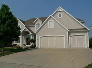 9007 N Farley Ave, Kansas City, MO 64157
