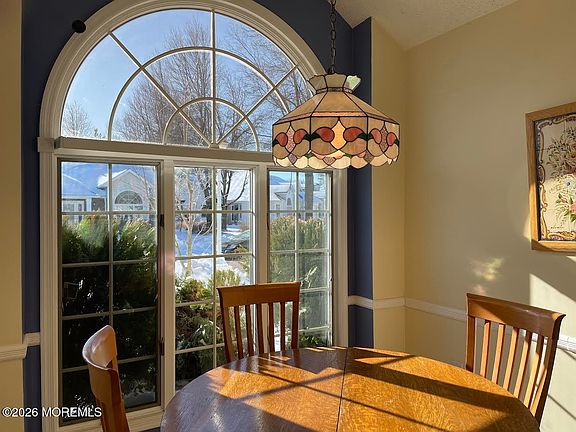 2nd image of 1586 Crimson Road