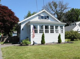 85 Orchard St, Delmar, NY 12054