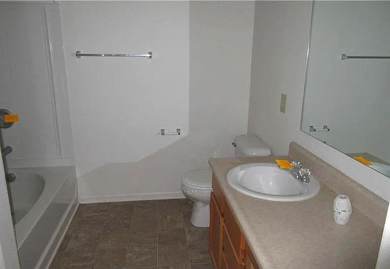 12144 Maize Dr — Photo 9