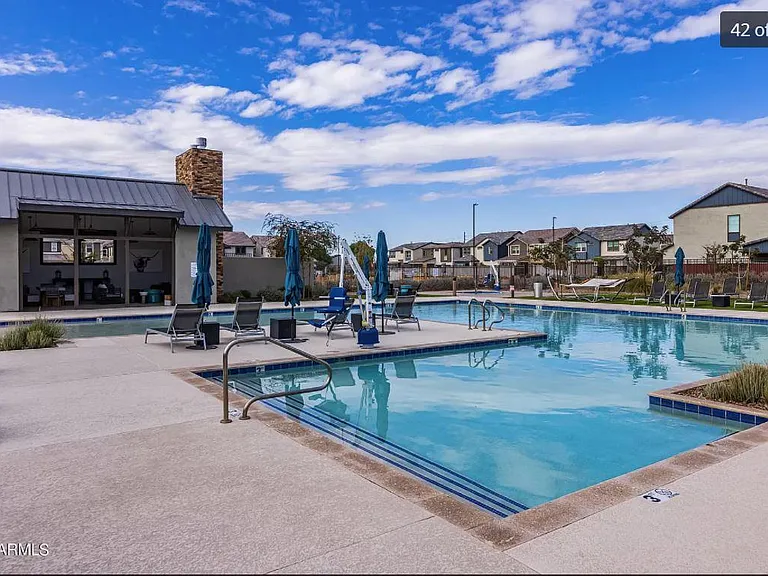 1154 S Tumbleweed Ln — Photo 32