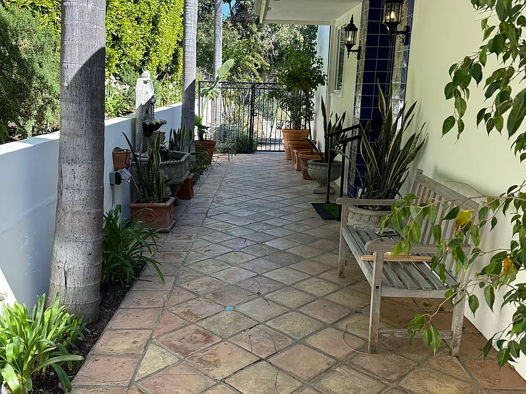 18139 Coastline Dr #4 — Photo 10