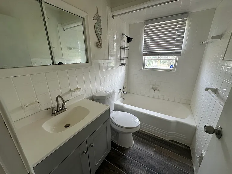 1764 Cone St — Photo 11