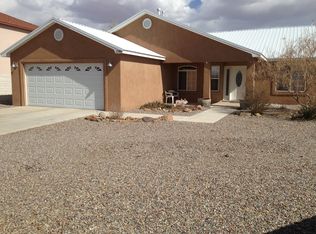 1240 Parkview Dr, Los Lunas, NM 87031