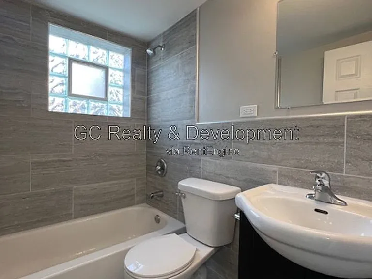 350 Wilson Ave #C — Photo 10