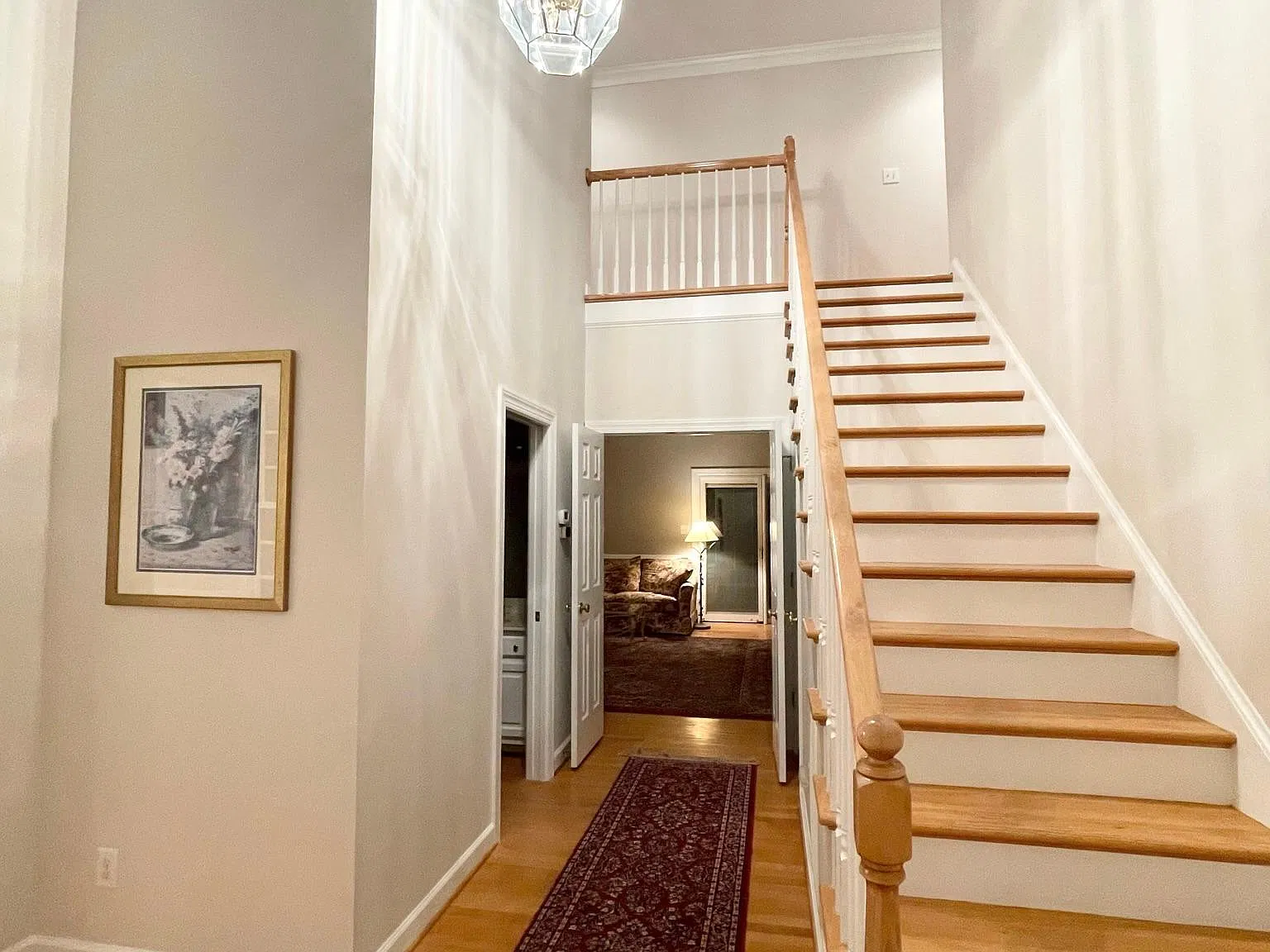 4 bed, 3.5 bath, 3076 sqft, $3,200 — Photo 2