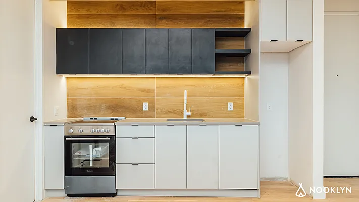 Rented by Nooklyn NYC LLC | media 14