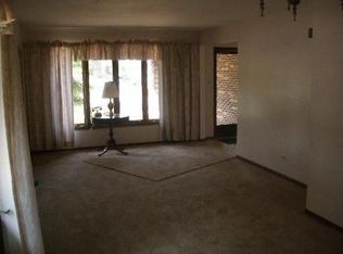 16401 Brementowne Rd, Tinley Park, IL 60477