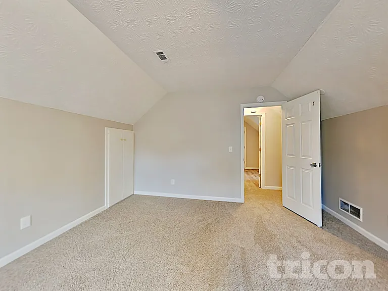 1911 Kevin Dr SE — Photo 12