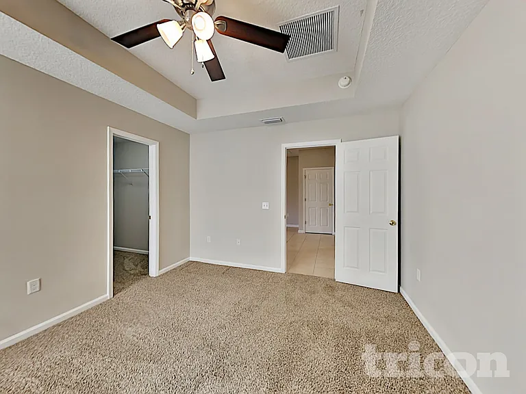 6300 Rolling Tree St — Photo 8