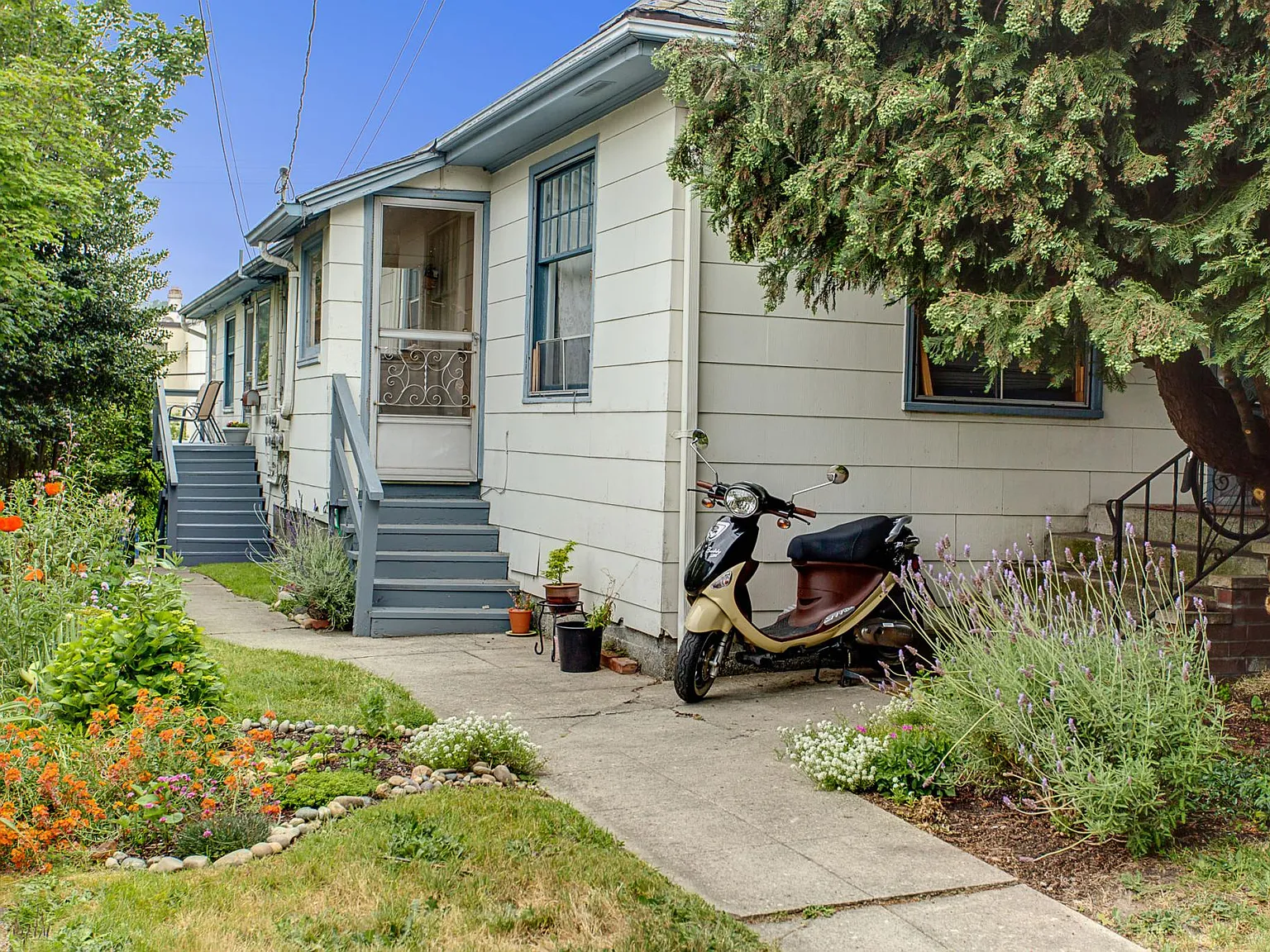 1 bed, 575 sqft, $1,605 — Photo 1
