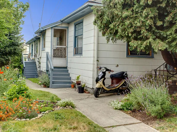 2027 1/2 Yale Ave E, Seattle, WA 98102