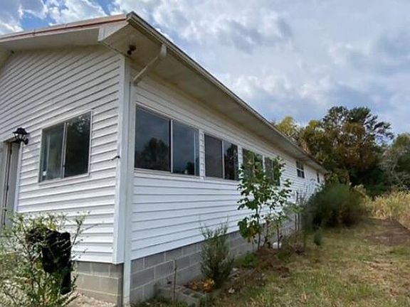 3rd image of 188 County Road 526
