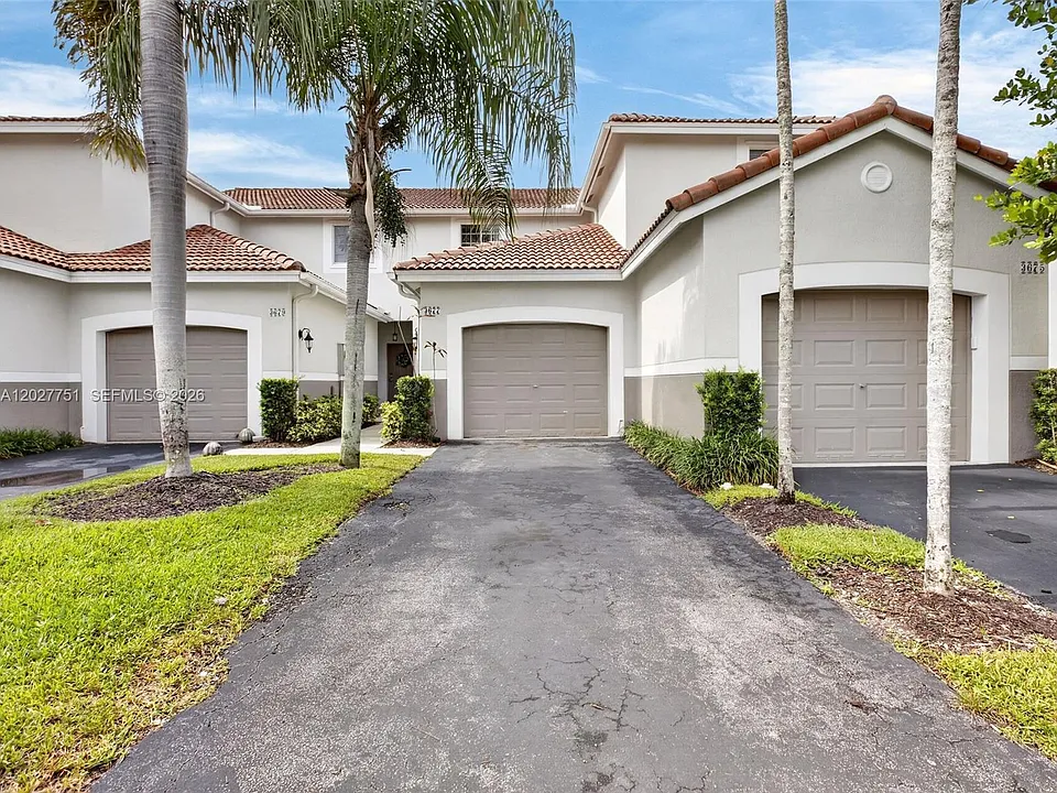 3677 San Simeon Cir #3677