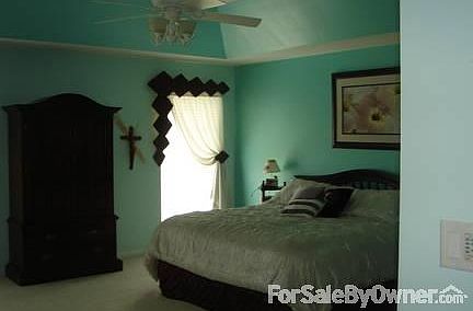 Master Bsd Room
						:
						Ceiling fan w/ up & down lites & dimmer switch
Caufered Ceiling