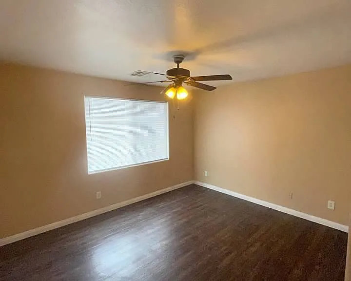 7349 Dolphine Crest Ave — Photo 76