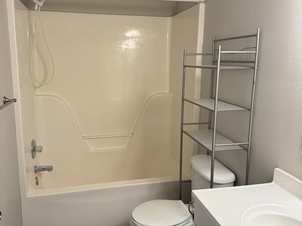 2305 S Kenser Rd APT B, Joplin, MO 64801
