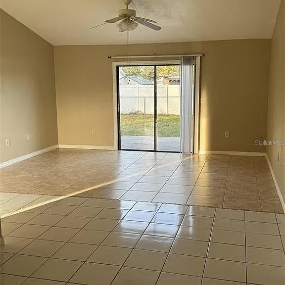 913 San Rafael Way — Photo 9