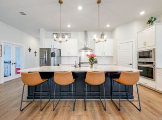 1693 Hidden Fox, New Braunfels, TX 78132