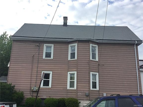 5th image of 452 Tonawanda St