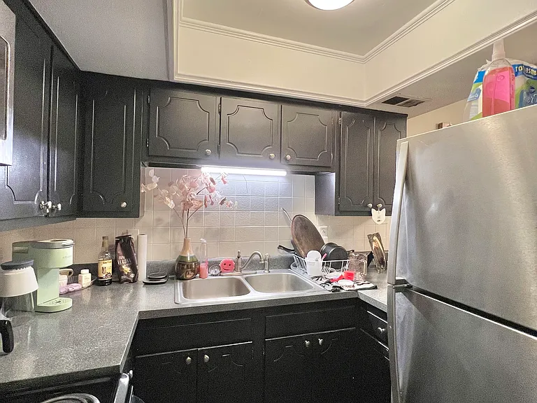 630 Central Ave #OP6 — Photo 3