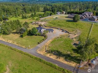 9906 328th St E, Graham, WA 98338