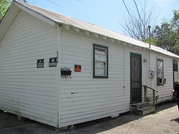 5th image of 616 4th St