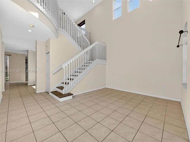 8903 SW 206th St — Photo 16