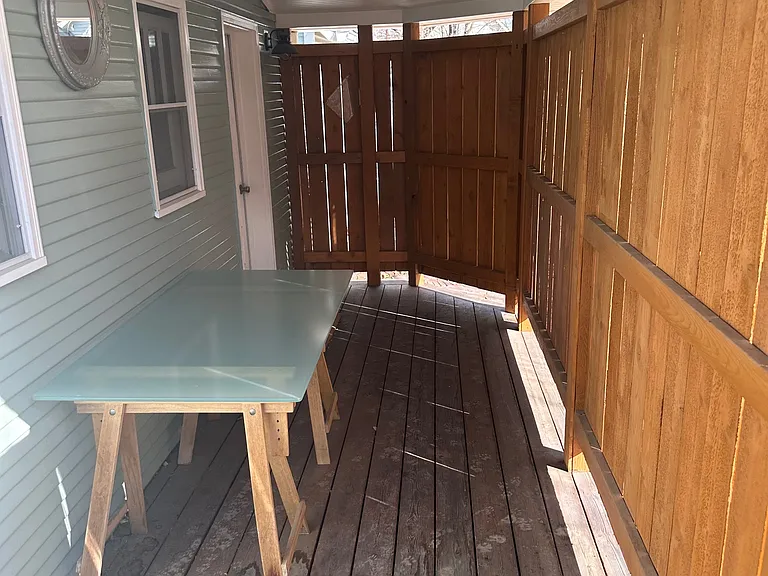 624 Pine St #1/2 — Photo 5