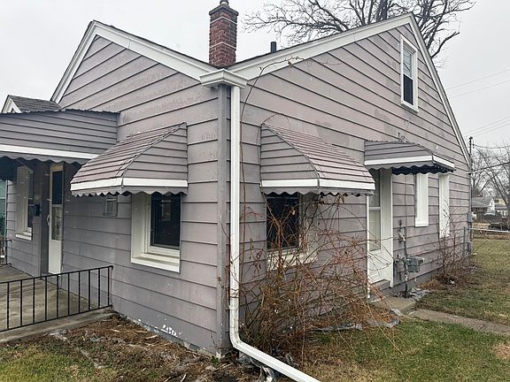 2nd image of 22732 Rosalind Ave