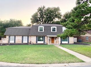 8701 Anvil Ct, Fort Worth, TX 76179