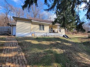 69307 Old Cadiz Rd, Bridgeport, OH 43912