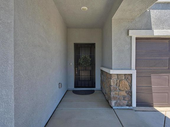 4th image of 1113 Elm Terrace Way