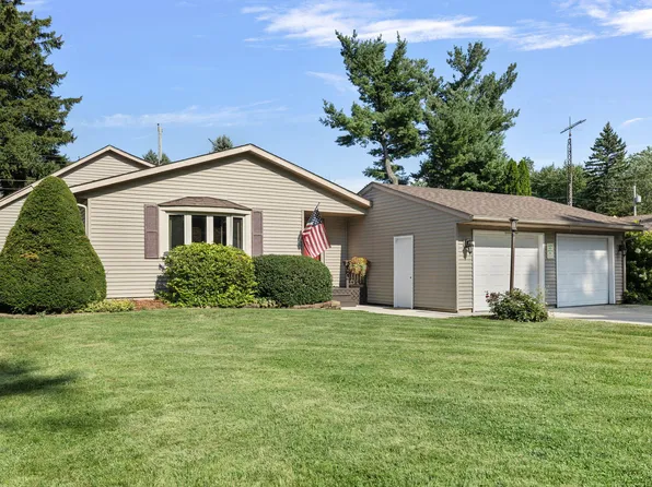 1305 L St, La Porte, IN 46350