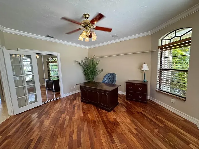 Private Office / Living Room