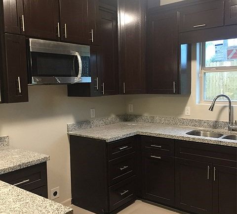 4th image of 3032 Indian Creek Ave