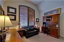 3rd image of 3001 Mahan Ct