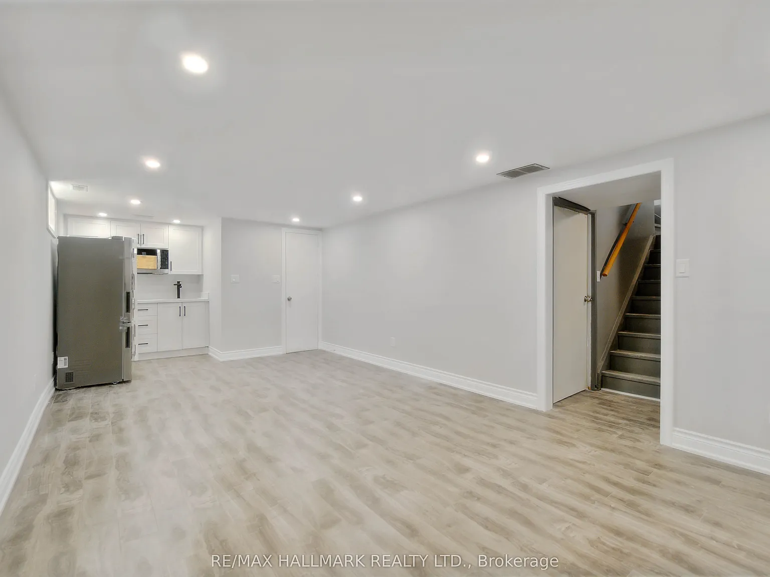 2 bed, $1,600 — Photo 3