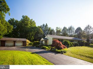 236 Bucktoe Rd, Avondale, PA 19311