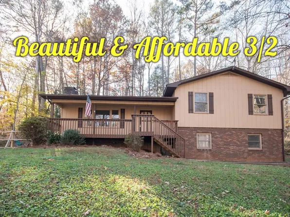 1126 Lakeshore Dr, Franklin, NC 28734